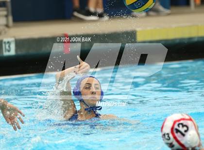 Thumbnail 3 in St. Ignatius vs Gunn (Amanda Mac Invitational) photogallery.