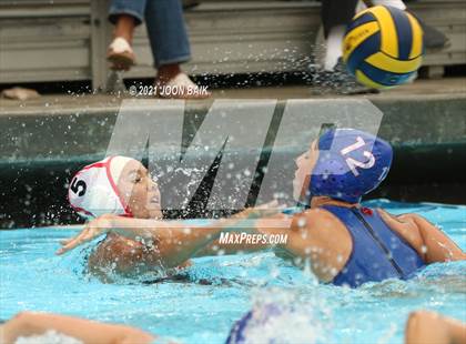 Thumbnail 1 in St. Ignatius vs Gunn (Amanda Mac Invitational) photogallery.