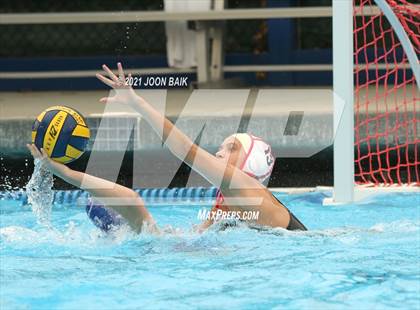 Thumbnail 3 in St. Ignatius vs Gunn (Amanda Mac Invitational) photogallery.