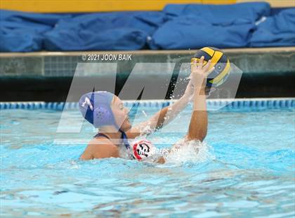 Thumbnail 3 in St. Ignatius vs Gunn (Amanda Mac Invitational) photogallery.