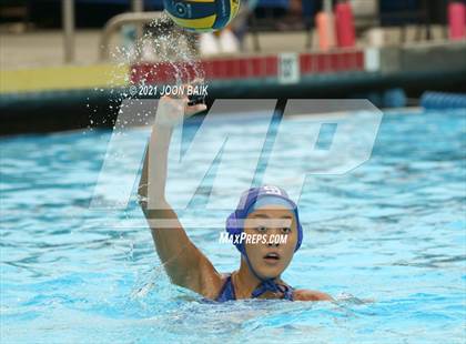 Thumbnail 2 in St. Ignatius vs Gunn (Amanda Mac Invitational) photogallery.