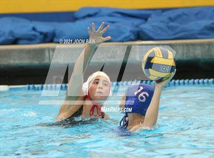 Thumbnail 2 in St. Ignatius vs Gunn (Amanda Mac Invitational) photogallery.