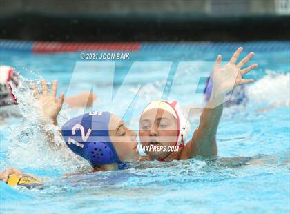 Thumbnail 2 in St. Ignatius vs Gunn (Amanda Mac Invitational) photogallery.