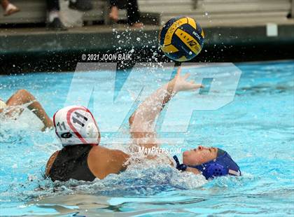 Thumbnail 1 in St. Ignatius vs Gunn (Amanda Mac Invitational) photogallery.