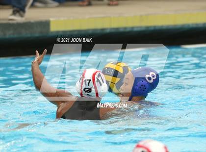 Thumbnail 3 in St. Ignatius vs Gunn (Amanda Mac Invitational) photogallery.