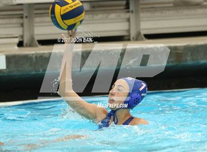 Thumbnail 2 in St. Ignatius vs Gunn (Amanda Mac Invitational) photogallery.