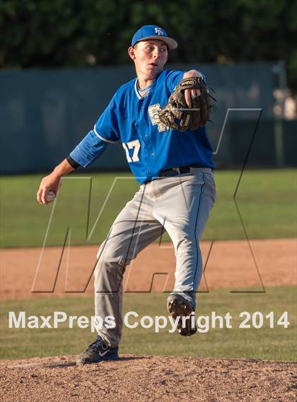 Thumbnail 1 in Santa Margarita vs. Huntington Beach (Hard 9 National Classic) photogallery.