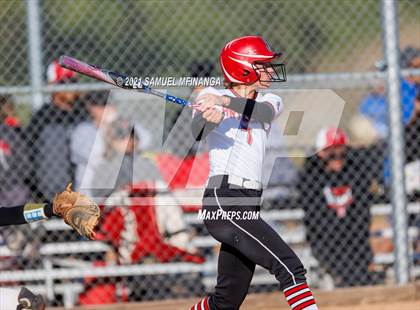 Thumbnail 2 in Elkhorn vs. Pius X photogallery.