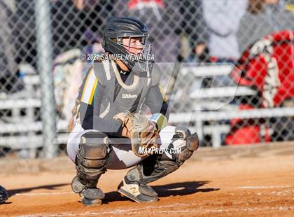 Thumbnail 2 in Elkhorn vs. Pius X photogallery.
