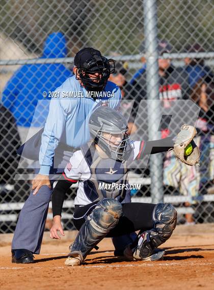 Thumbnail 1 in Elkhorn vs. Pius X photogallery.