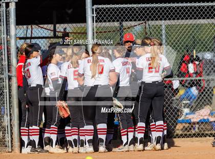 Thumbnail 1 in Elkhorn vs. Pius X photogallery.