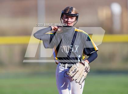 Thumbnail 1 in Elkhorn vs. Pius X photogallery.