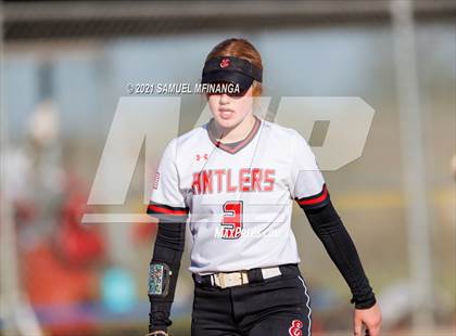 Thumbnail 1 in Elkhorn vs. Pius X photogallery.