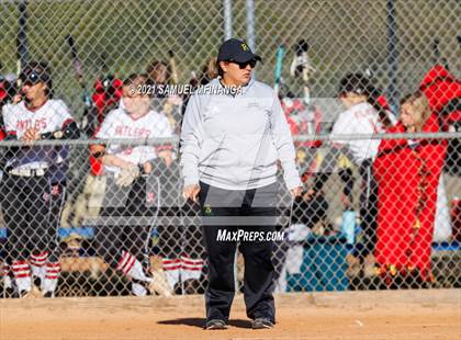 Thumbnail 1 in Elkhorn vs. Pius X photogallery.