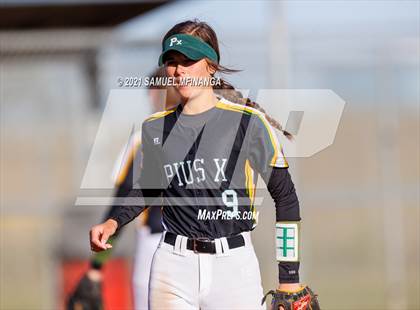 Thumbnail 3 in Elkhorn vs. Pius X photogallery.