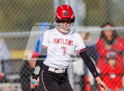 Thumbnail 3 in Elkhorn vs. Pius X photogallery.