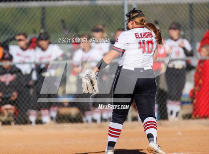 Thumbnail 3 in Elkhorn vs. Pius X photogallery.