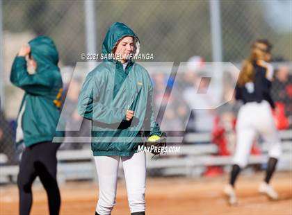 Thumbnail 2 in Elkhorn vs. Pius X photogallery.