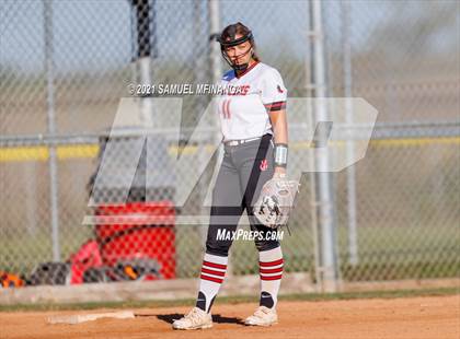 Thumbnail 3 in Elkhorn vs. Pius X photogallery.