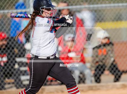 Thumbnail 2 in Elkhorn vs. Pius X photogallery.