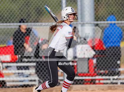 Thumbnail 1 in Elkhorn vs. Pius X photogallery.