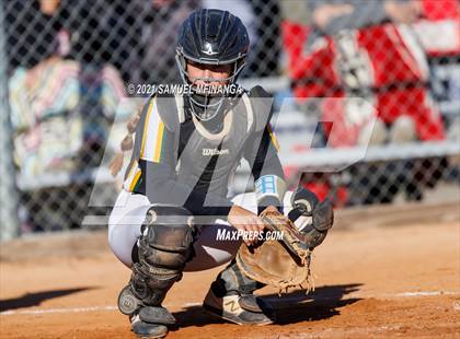 Thumbnail 1 in Elkhorn vs. Pius X photogallery.