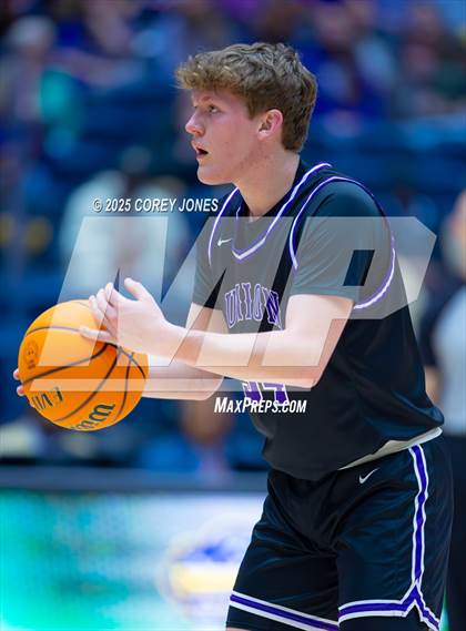 Thumbnail 1 in Union County vs Butler (GHSA 2A Championship) photogallery.