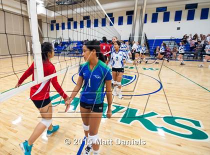 Thumbnail 3 in Aurora West College Prep Academy @ SkyView Academy photogallery.