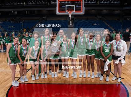 Thumbnail 2 in Cuero vs. Lincoln (UIL 4A Basketball Division II Final Medal Ceremony) photogallery.