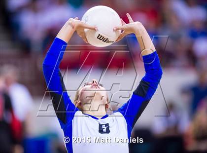Thumbnail 3 in Grandview vs. Denver East (CHSAA 5A Playoff) photogallery.