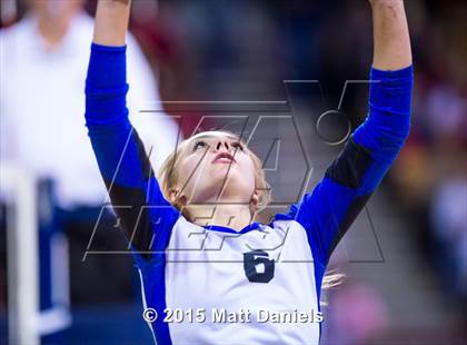 Thumbnail 2 in Grandview vs. Denver East (CHSAA 5A Playoff) photogallery.