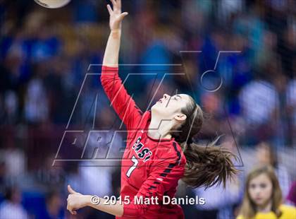 Thumbnail 2 in Grandview vs. Denver East (CHSAA 5A Playoff) photogallery.