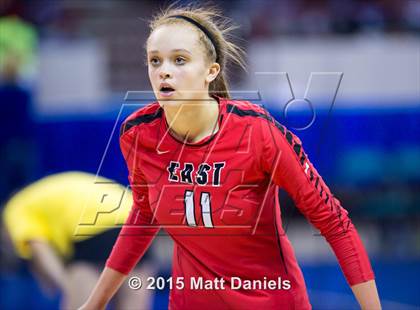 Thumbnail 3 in Grandview vs. Denver East (CHSAA 5A Playoff) photogallery.