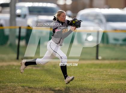 Thumbnail 3 in Emery @ Duchesne photogallery.