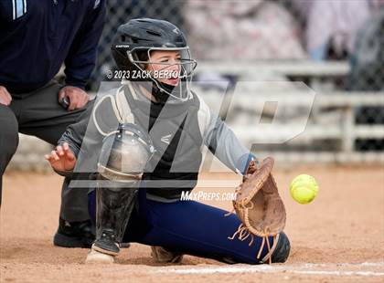 Thumbnail 1 in Emery @ Duchesne photogallery.