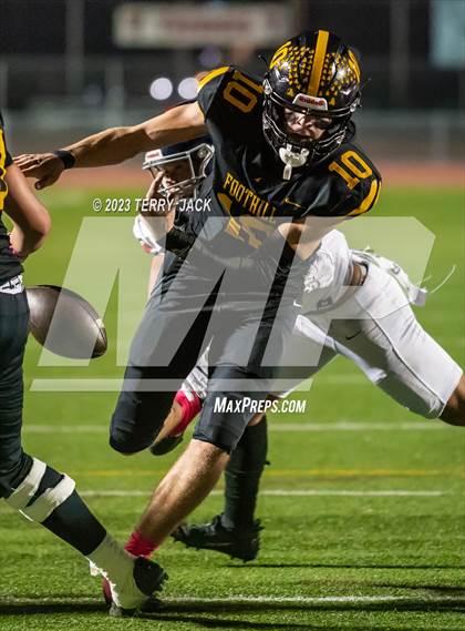 Thumbnail 1 in Yorba Linda @ Foothill photogallery.