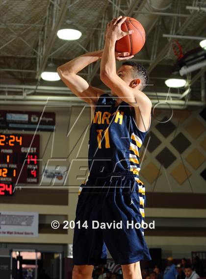 Thumbnail 1 in JW North vs. Leuzinger (MaxPreps Holiday Classic) photogallery.