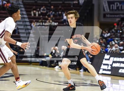Thumbnail 1 in Webster Groves vs Christ the King (Bass Pro Shop Tournament of Champions) photogallery.