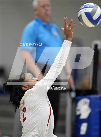 Thumbnail 3 in JV: St. John's @ Bishop O'Connell photogallery.