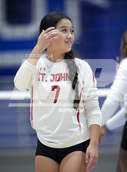 Thumbnail 3 in JV: St. John's @ Bishop O'Connell photogallery.