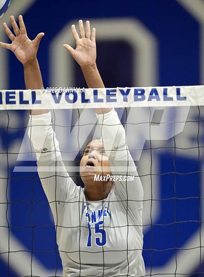 Thumbnail 3 in JV: St. John's @ Bishop O'Connell photogallery.