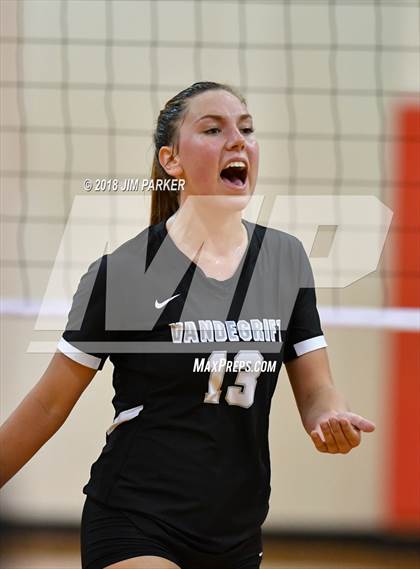 Thumbnail 2 in Vandegrift @ Vista Ridge photogallery.
