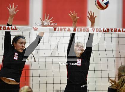 Thumbnail 1 in Vandegrift @ Vista Ridge photogallery.
