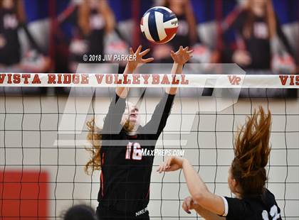 Thumbnail 1 in Vandegrift @ Vista Ridge photogallery.