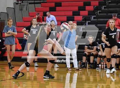 Thumbnail 3 in Vandegrift @ Vista Ridge photogallery.