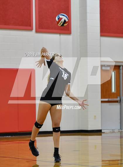 Thumbnail 3 in Vandegrift @ Vista Ridge photogallery.