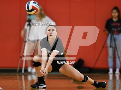Thumbnail 2 in Vandegrift @ Vista Ridge photogallery.