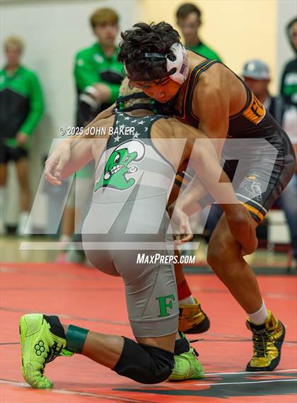 Thumbnail 2 in Lovelock Mustangs Tournament (113lbs) photogallery.