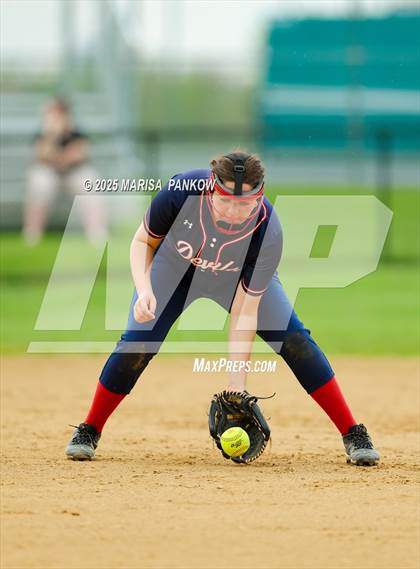 Thumbnail 3 in Bishop Grimes vs Pulaski photogallery.