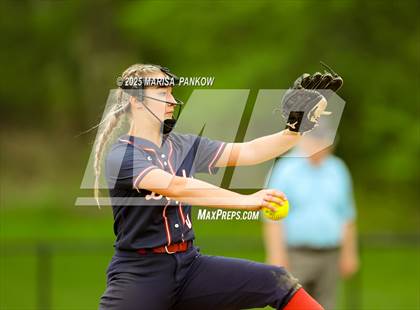 Thumbnail 3 in Bishop Grimes vs Pulaski photogallery.